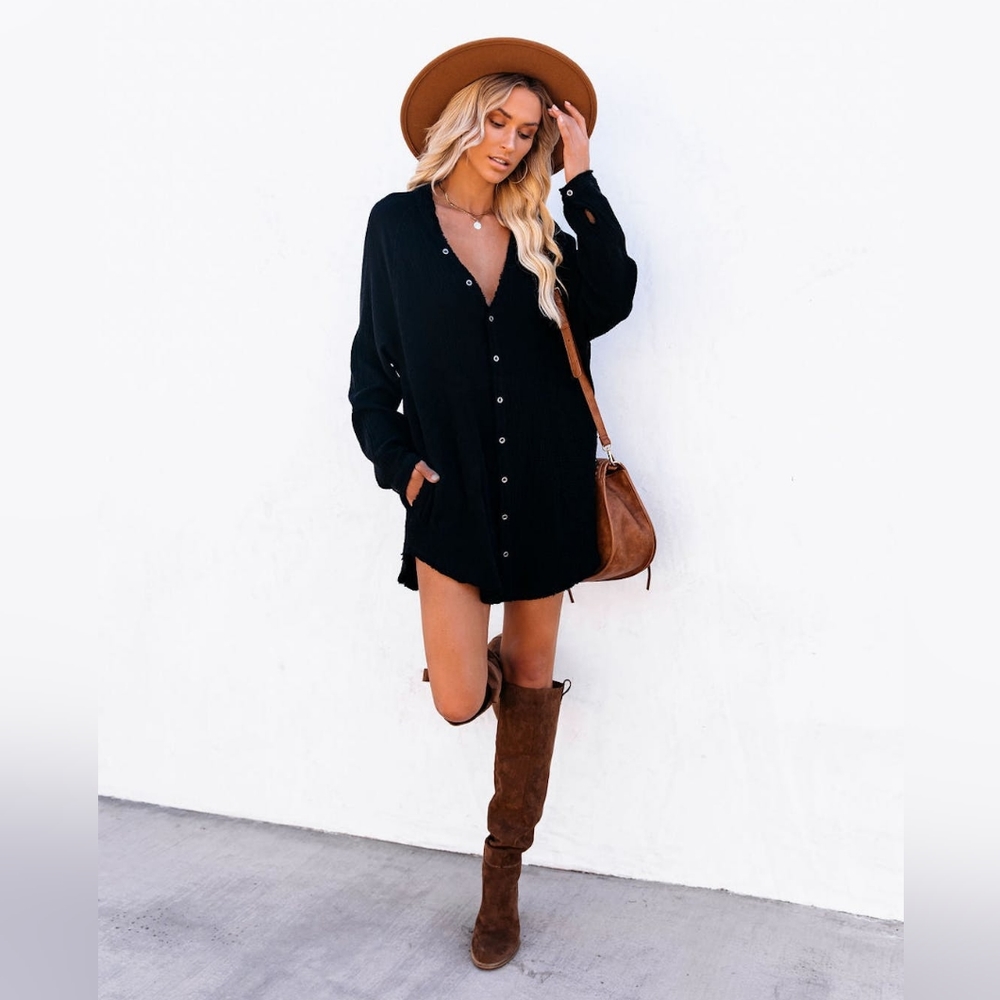 Vici Cotton Pocketed Button Down Tunic - Black
